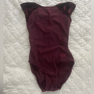 Maroon eleve cap sleeve leotard